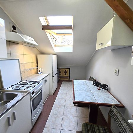 Old Town Apartament Пжемысл Экстерьер фото
